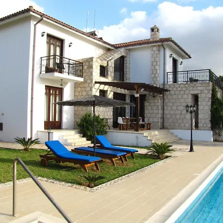 Webooking Knossos Villa Argaka