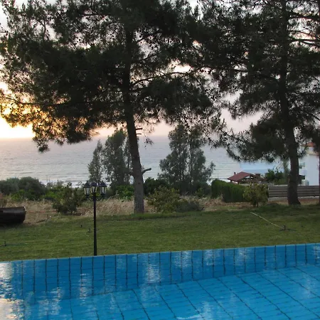 Webooking Knossos Villa *