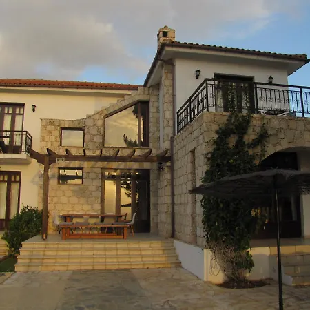 Webooking Knossos Argaka