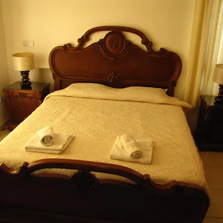 Webooking Knossos Villa Argaka