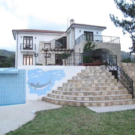 Webooking Knossos Villa *
