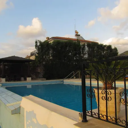 Villa Webooking Knossos *